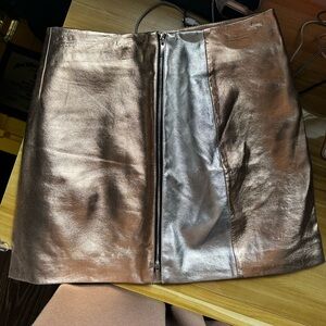 FRNCH CONNECTION METALLIC MINI SKIRT